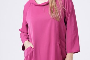 Rochie scurta mov zmeura cu guler intors si buzunare
