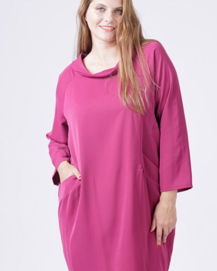 Rochie scurta mov zmeura cu guler intors si buzunare