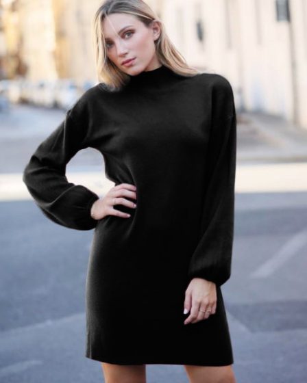 Rochie scurta tricotata cu maneca bufanta