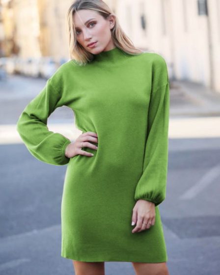 Rochie scurta tricotata cu maneca bufanta