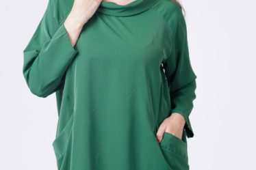 Rochie scurta verde cu guler intors si buzunare