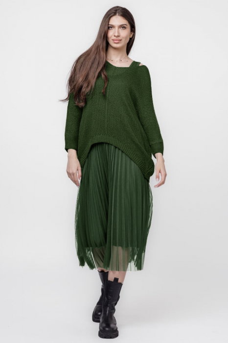 Rochie suprapusa cu puloveras cu maneca lunga si tulle plisat
