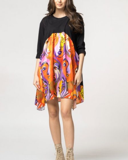 Rochie trendy cu imprimeu chipuri predominant portocaliu