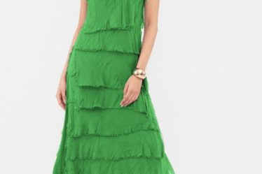 Rochie verde din matase si vascoza cu  volane franjurate suprapuse