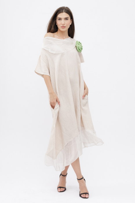 Rochie bej usor asimetrica A-line