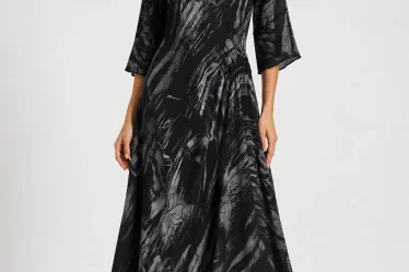 Rochie lunga din in cu imprimeu artistic si fronseu lateral