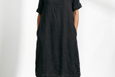 Rochie midi din in cu croiala lejera si prinderi laterale